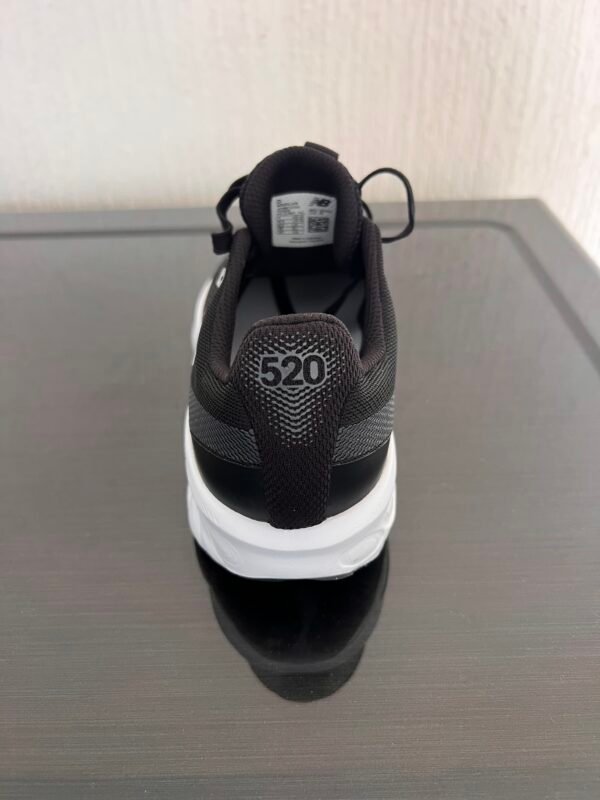 New Balance Fresh Foam 520 v9 Hombre